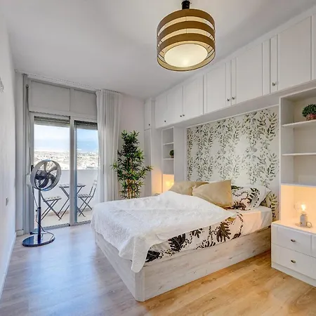 Parrot El Medano (Tenerife)