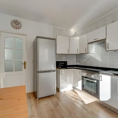 Parrot Apartment El Medano (Tenerife)