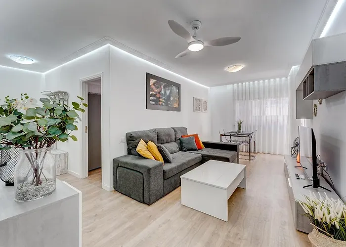 Parrot El Medano (Tenerife)